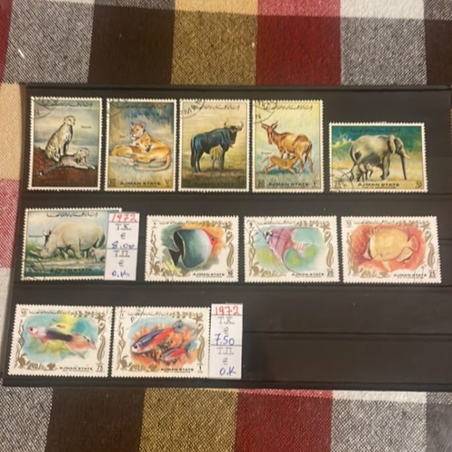Thematic Stamps like new, 2 sealed rows with animal theme