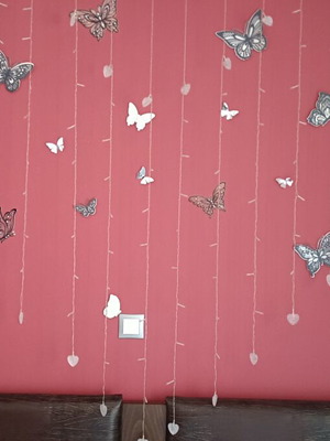 Lamps like new with four lighting programs forming a heart shape