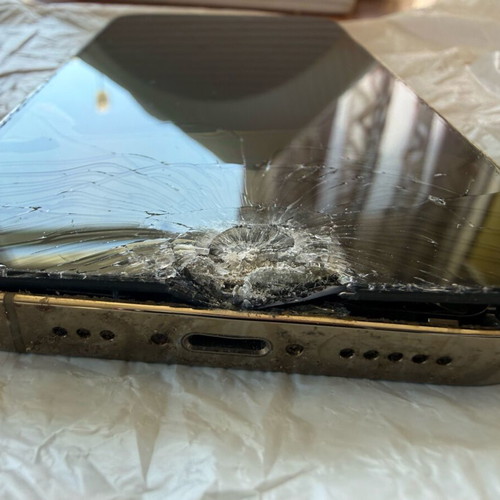 iPhone 14 Pro used with serious external damage for parts or repair