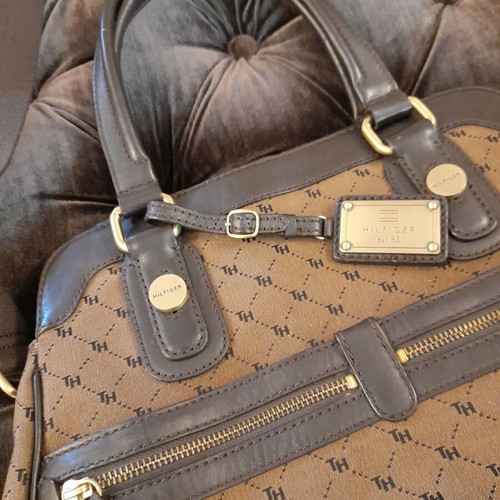 Tommy Hilfiger handbag brown fabric-leather like new