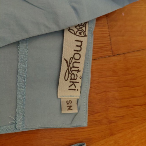Moutaki top like new, blue with back opening and neck tie