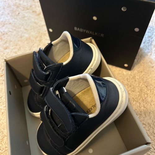 Babywalker baby shoes used