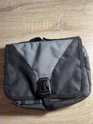 Shugon Bristol Foldable Travel Toiletry Bag like new, gray and black