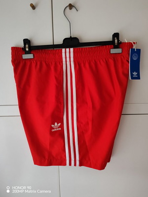 Adidas μαγιό καινούργιο με ετικέτα, μέγεθος XL σαν καινούργιο