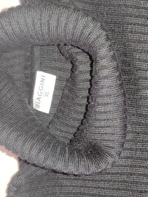 Black XL pullover sweater used