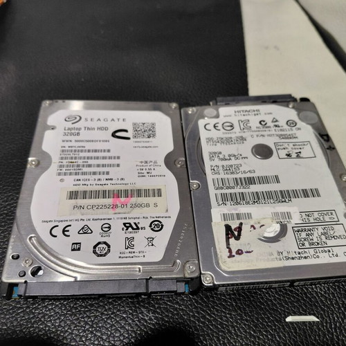 2 pieces 320 GB 2.5" HDD hard drives