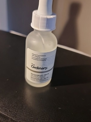 The Ordinary Niacinamide 10% + Zinc 1% ορός σαν καινούργιο, 30ml