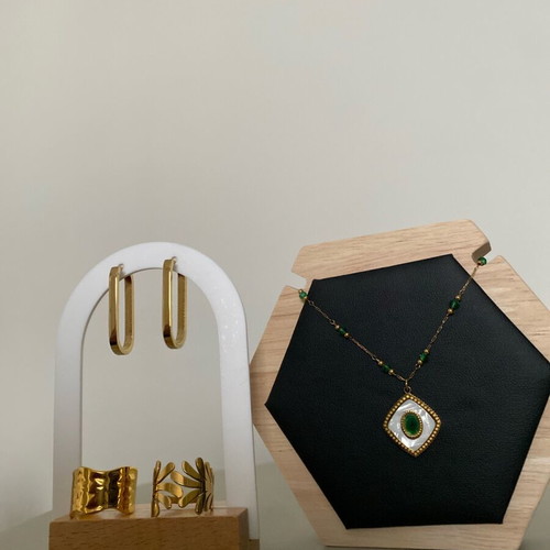 Handmade jewelry new from stainless steel and semi-precious stones