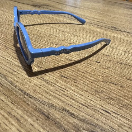 Komono Kids Sunglasses like new, blue