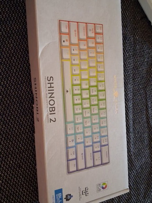 White Shark mechanical keyboard with blue switch new