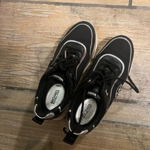 Michael Kors sneakers used, size 38.5, black and silver