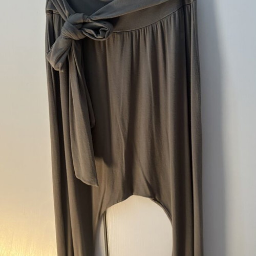 Twenty-29 khaki long salvari pants like new, size S/M