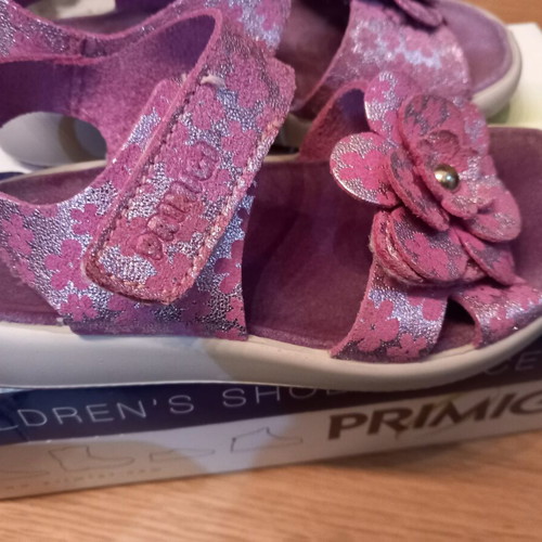 Primigi sandals size 30 used, purple