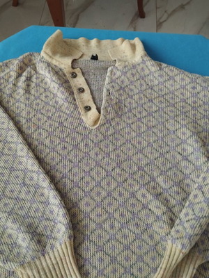 Paschalis Vintage Jacquard Knit Sweater with Neck Buttons Size XL/XXL like new