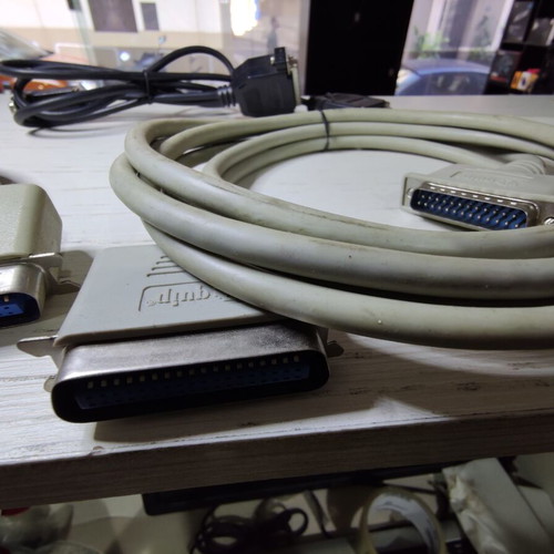 Serial and parallel cables used, pack of 3 pieces