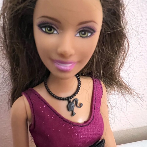 Barbie Purple Dress Doll 2002 Version like new with purple dress and black sandals