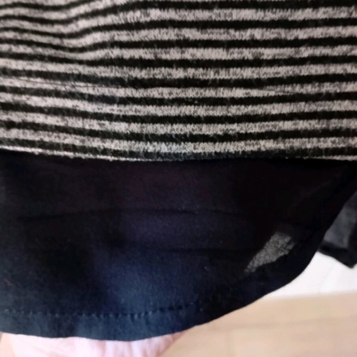 Attrattivo long-sleeve blouse like new, black and gray, size S