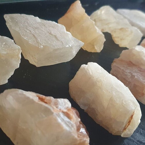 Calcite stones pack of 10, honey calcite, new