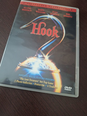 Hook DVD used, adventure fantasy with subtitles