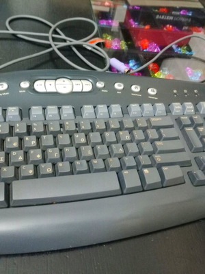 Microsoft MultiMedia Keyboard 1.0A σαν καινούργιο Ελληνική έκδοση
