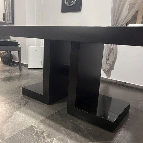 Extendable dining table made of solid wood with glass surface, like new