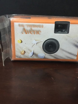Avene Eau Thermale 1990 Disposable Camera new