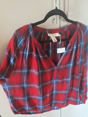 H&M red checked maternity shirt loose style size 42/12, long sleeve new