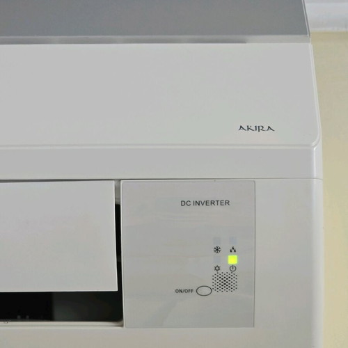 Toyotomi inverter air conditioner 24,000 BTU A/A++ with ionizer like new