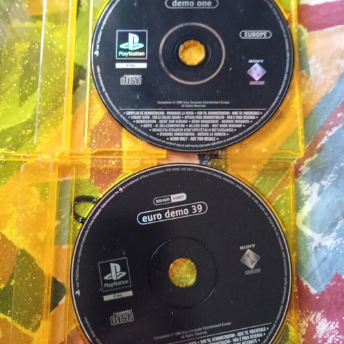 PlayStation demo discs 1 and 39 with retro game gifts