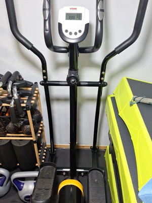 York Fitness elliptical 8-speed like new