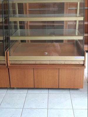 Cheesepie warmer like new, heated 1m x 0.60m