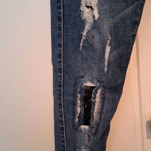 Jeans Small with black sequins and rhinestones, like new