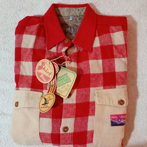 Vintage Italian Verte Valle shirt 90's medium new, beige and red