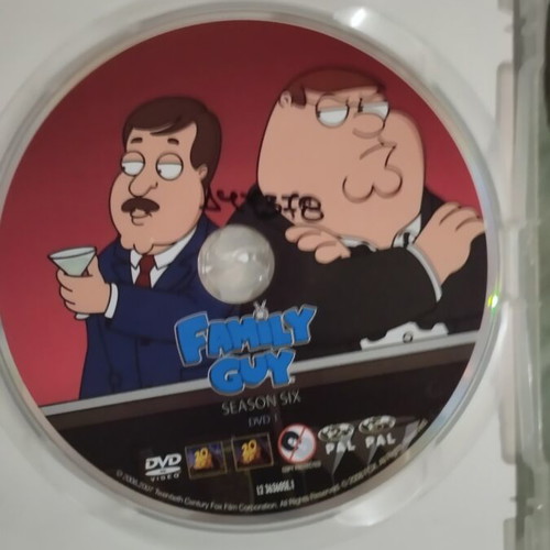 Family Guy DVD Season 6 like new with subtitles