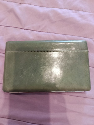 Leather wallet green like new