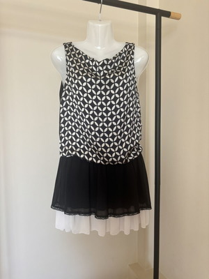 Rouge Paris short dress size S like new, white and blue