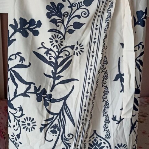 Shein maxi wrap skirt with boho floral designs, like new, size M
