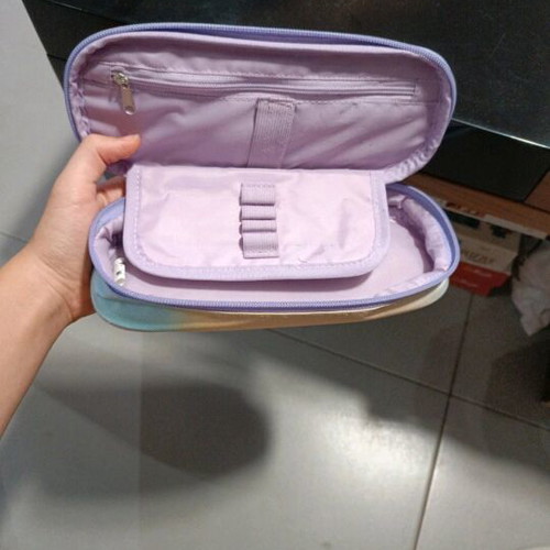 Multicolored pencil case like new
