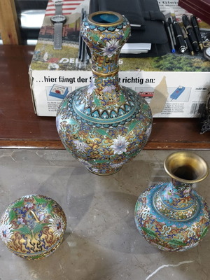 Cloisonné set like new condition