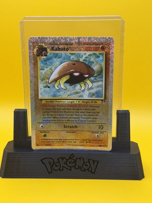 Kabuto Reverse Holo Pokemon Card Legendary Collection EX like new