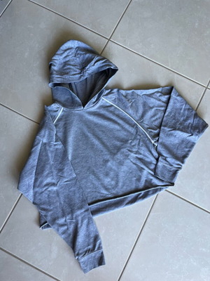 Pull And Bear Hoodie Crop Top women's XS gray like new