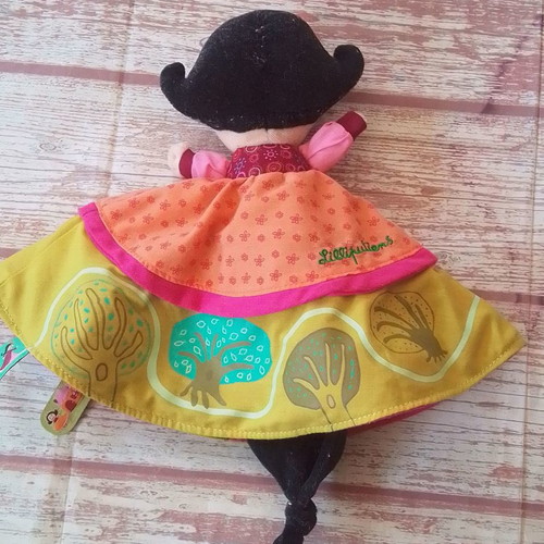 Lilliputiens three-faced plush doll used