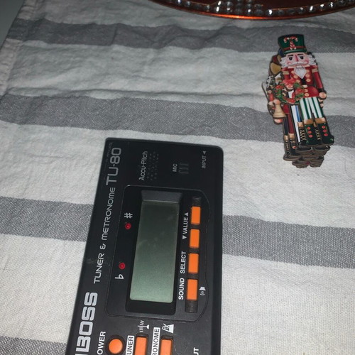 Boss TU-80 tuner metronome authentic in like new condition