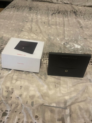 Vodafone Modem Router H-300s σχεδόν καινούργιο με παρελκόμενα
