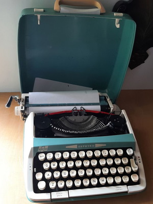 Μηχανική γραφομηχανή Smith Corona Zephyr II μεταχειρισμένη, βιντάζ 60-70s