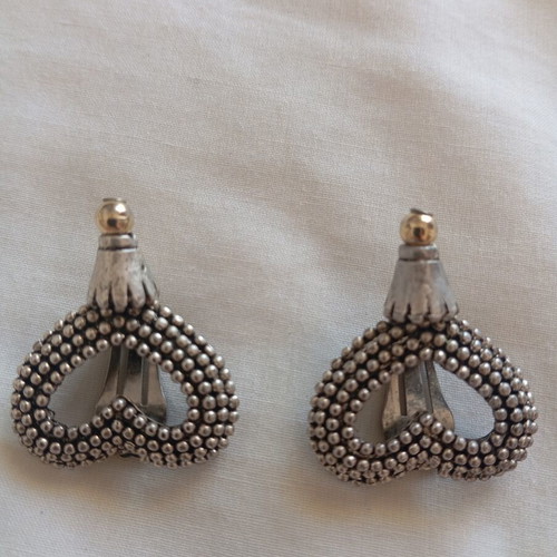 Anne Chez vintage clip-on earrings, 1980 France
