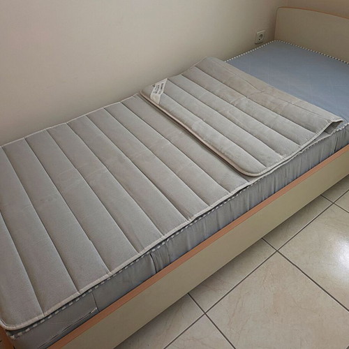 DROMEAS Bed with Mattress and Protective Cover like new, 200x100 cm