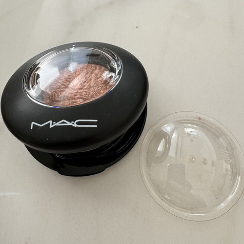 Mac collectible blush new