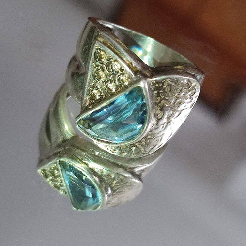 Vintage Handmade Silver 925 Ring Large with Blue Stone used