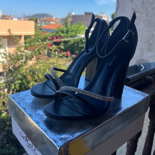 Melissa black sandals with rhinestones size 38 like new